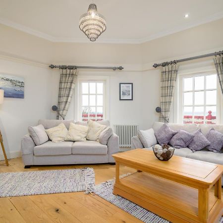 Pass The Keys Historic Ramsay Garden Apt With Balcony Views Edinburgh Luaran gambar